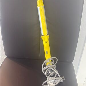 Drybar 1.25 inch 3-Day Bender Curling Iron